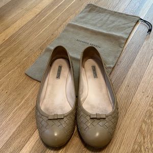 Bottega Veneta Leather Flats Size 37